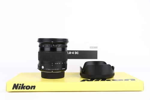 Sigma 70mm 4 - 17-70mm, f2.8-4